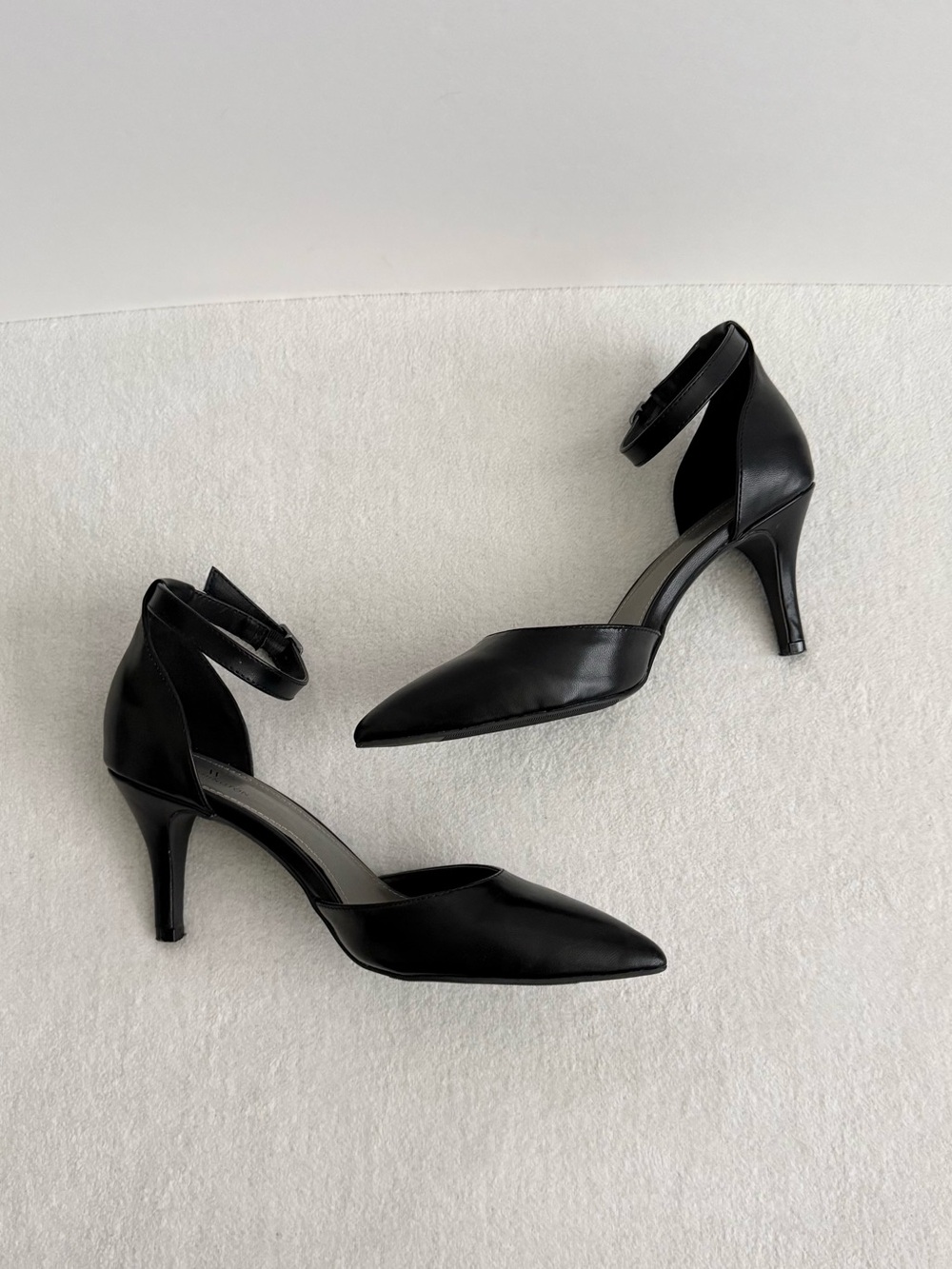 Black Pointed Toe Heels Women’s 8.5 Ankle Strap Office - Picture 2 of 9
